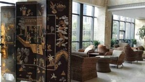 Khu tiếp khách ở sảnh