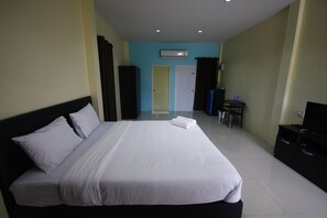 Standard Room | Blackout drapes, rollaway beds, free WiFi - Windy Home (Tha Mai)