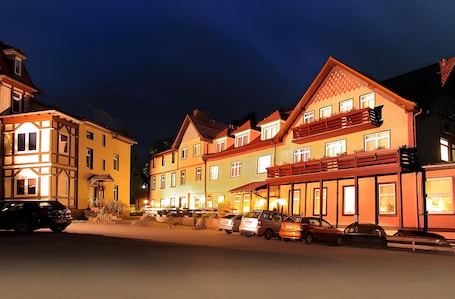 Front of property - evening/night