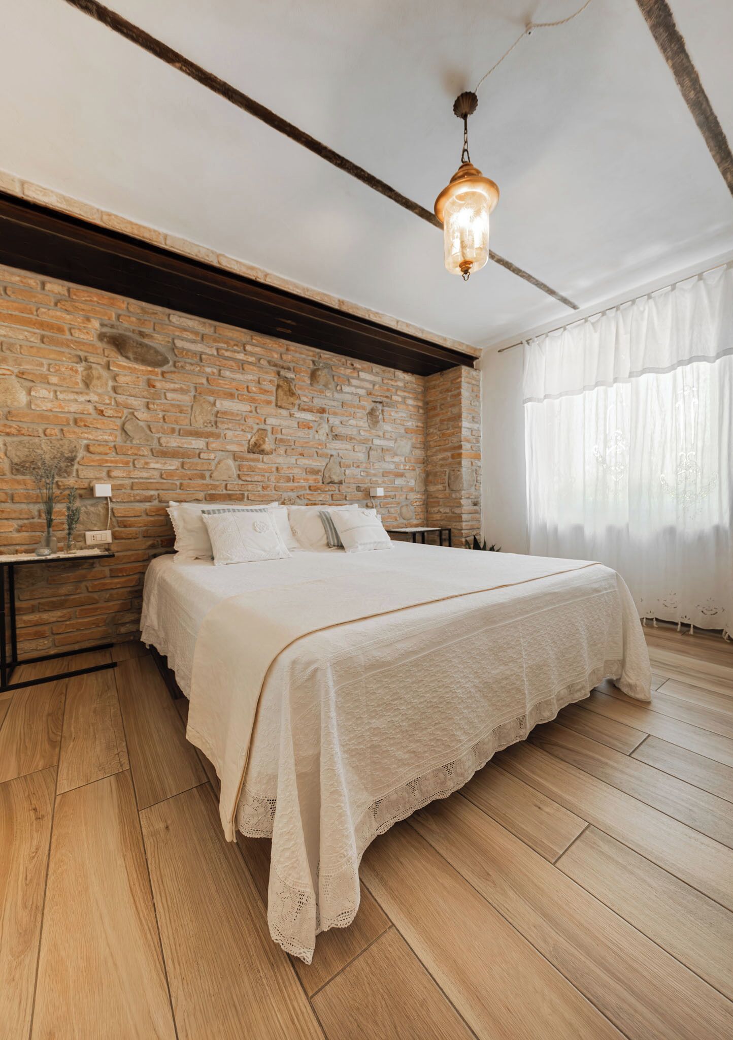 Basic Double Room Single Use, 1 Bedroom, Garden Area | Desk, WiFi (free), bed sheets