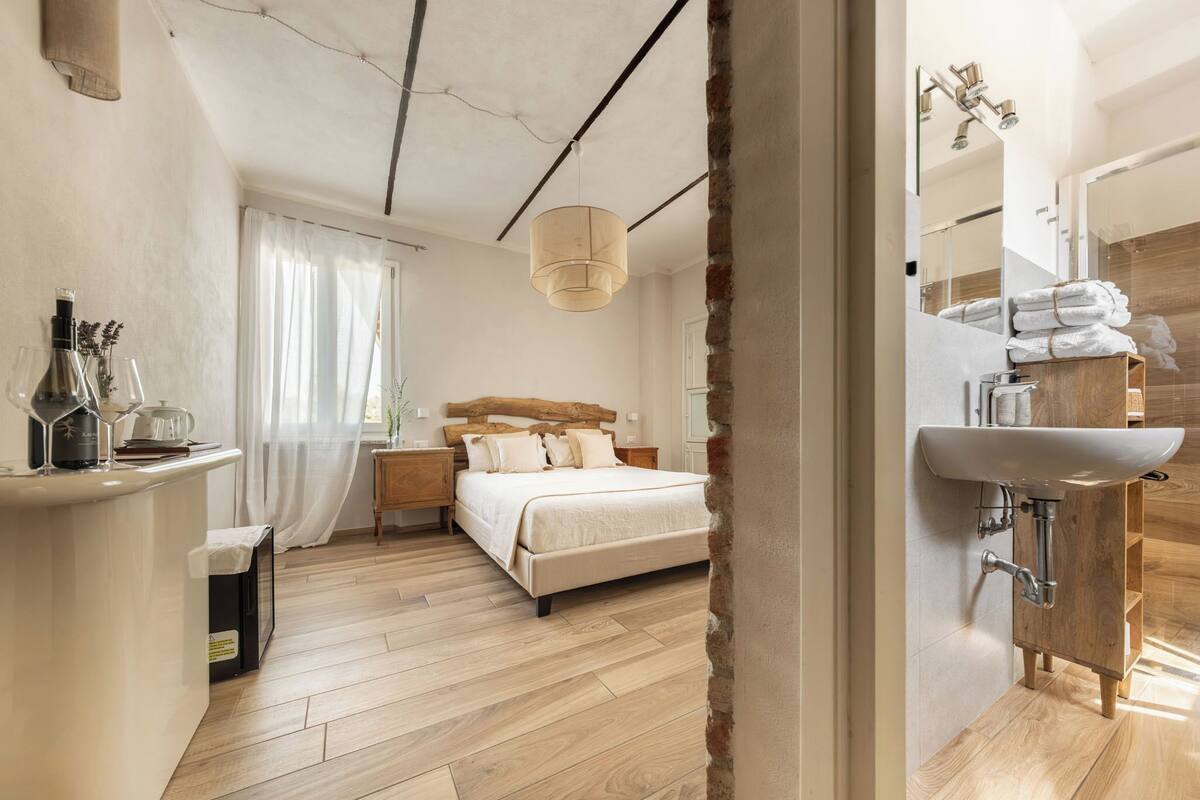 Habitación Deluxe doble, 1 habitación, en la zona del jardín | Escritorio, wifi gratis, ropa de cama