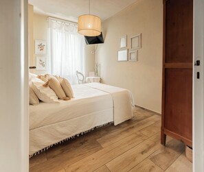 Quadruple Room, 1 Bedroom, Garden Area - Villa Curte Nicia (Nizza Monferrato)