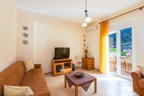 Living area - Bali Villas (Mylopotamos)