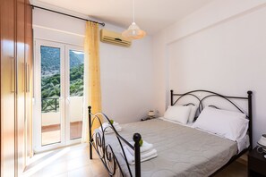 1 bedroom, individually decorated, individually furnished, soundproofing - Bali Villas (Mylopotamos)