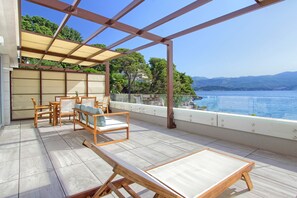 Suite Premium, 2 habitaciones, balcón, vistas al mar | Terraza o patio