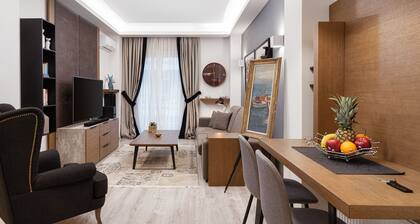 Acropolis Elegant Apartment