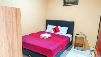 Standard Double or Twin Room | Free WiFi, bed sheets