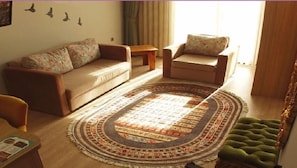 Minibar, in-room safe, desk, iron/ironing board - Seyr-i Konya Otel (Konya)