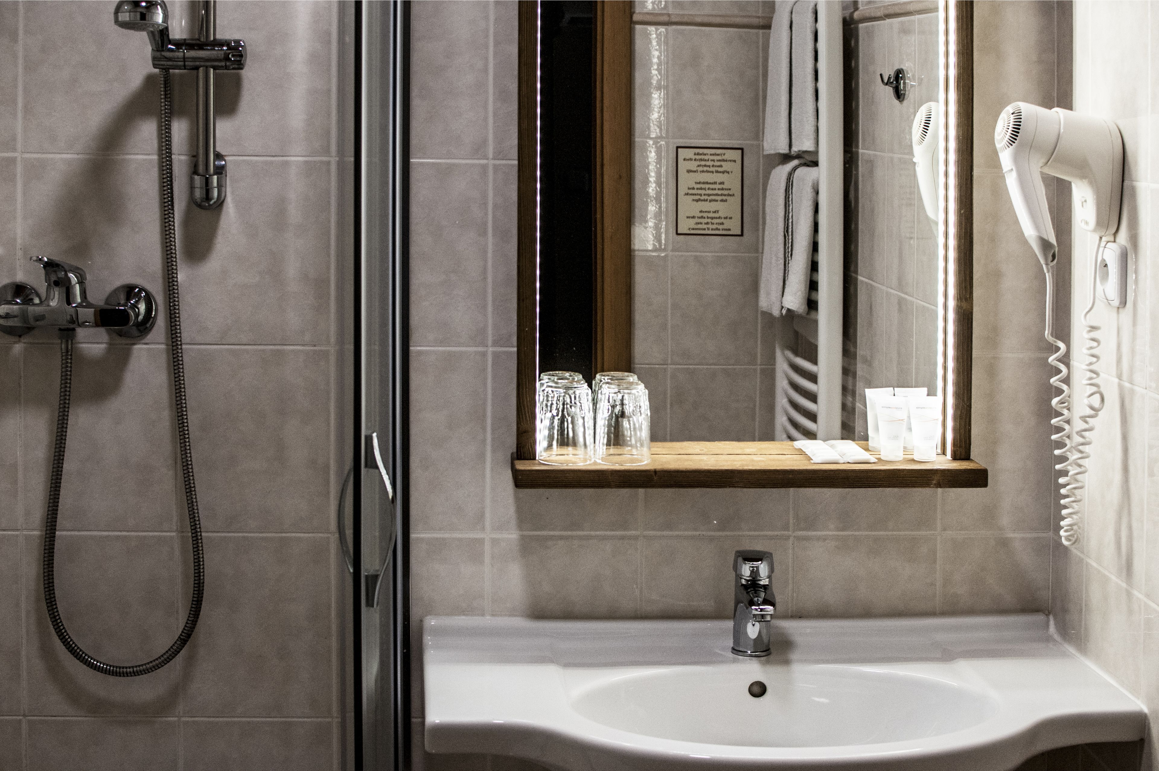 double room | room amenity