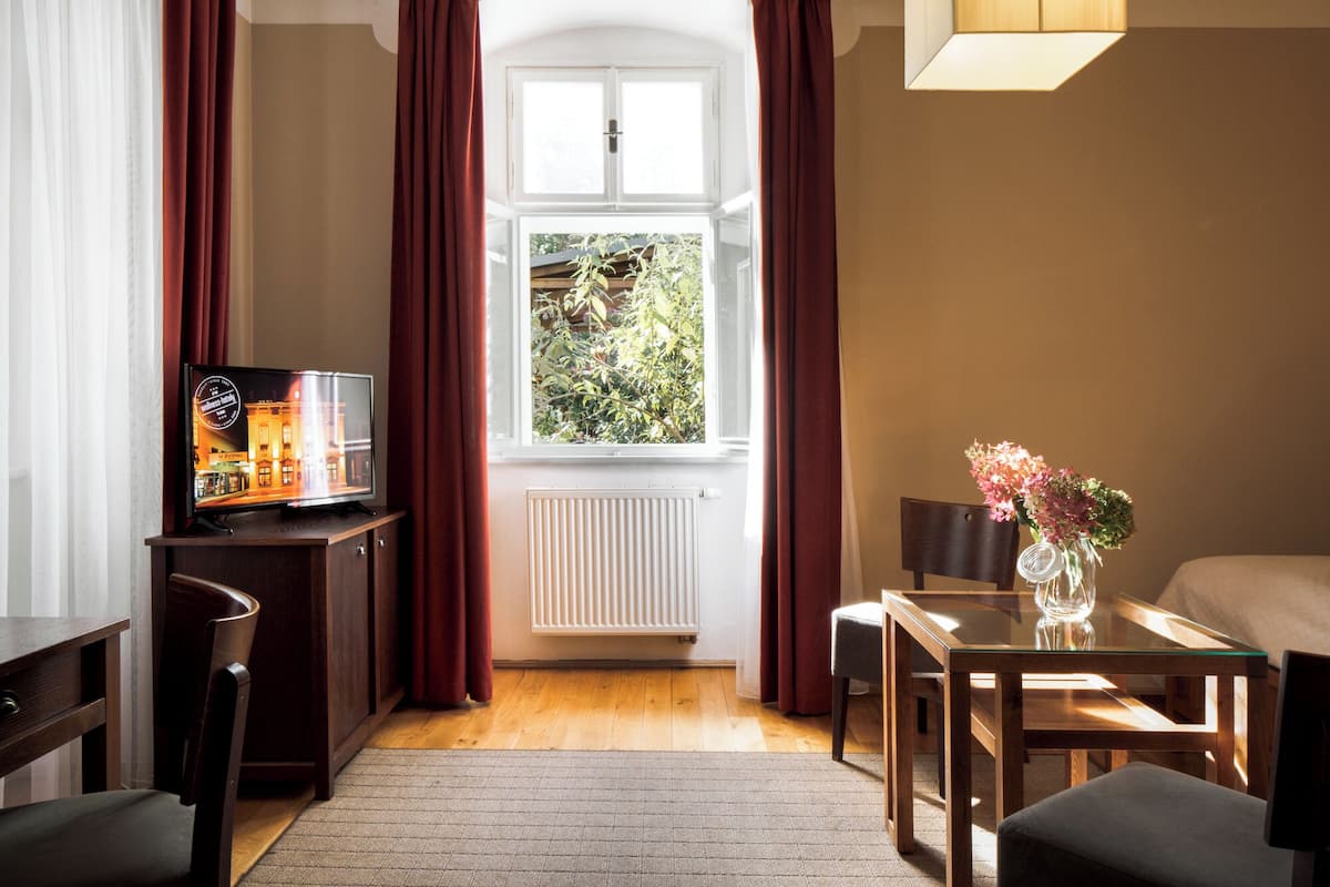 Standard Double Room - Depandance | Desk, iron/ironing board (on request), WiFi (free), bed sheets