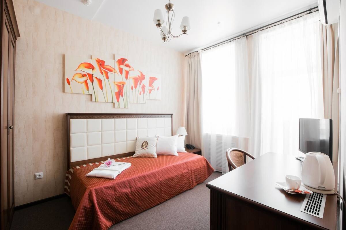 Kamar Single Standar | Minibar, brankas, meja kerja, dan kedap suara