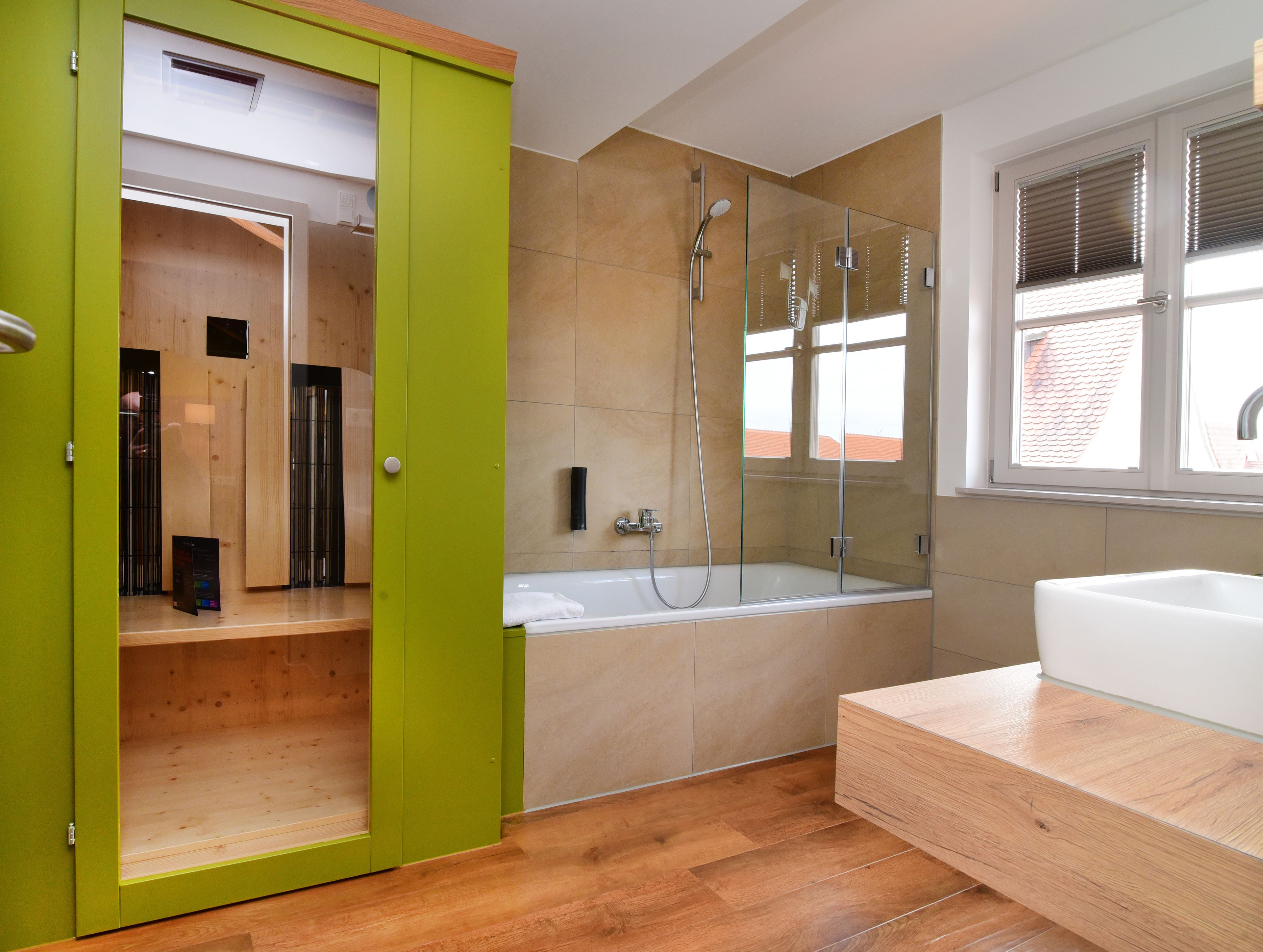 comfort double room | bathroom | free toiletries, hair dryer, towels