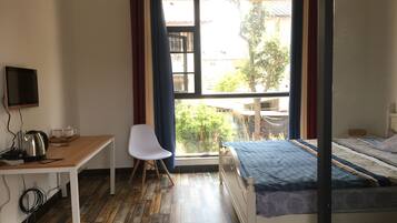 1 bedroom, Egyptian cotton sheets, premium bedding, pillow-top beds