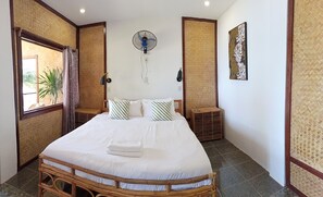 Deluxe-Doppelzimmer, 1 King-Bett, Poolzugang, Meerblick