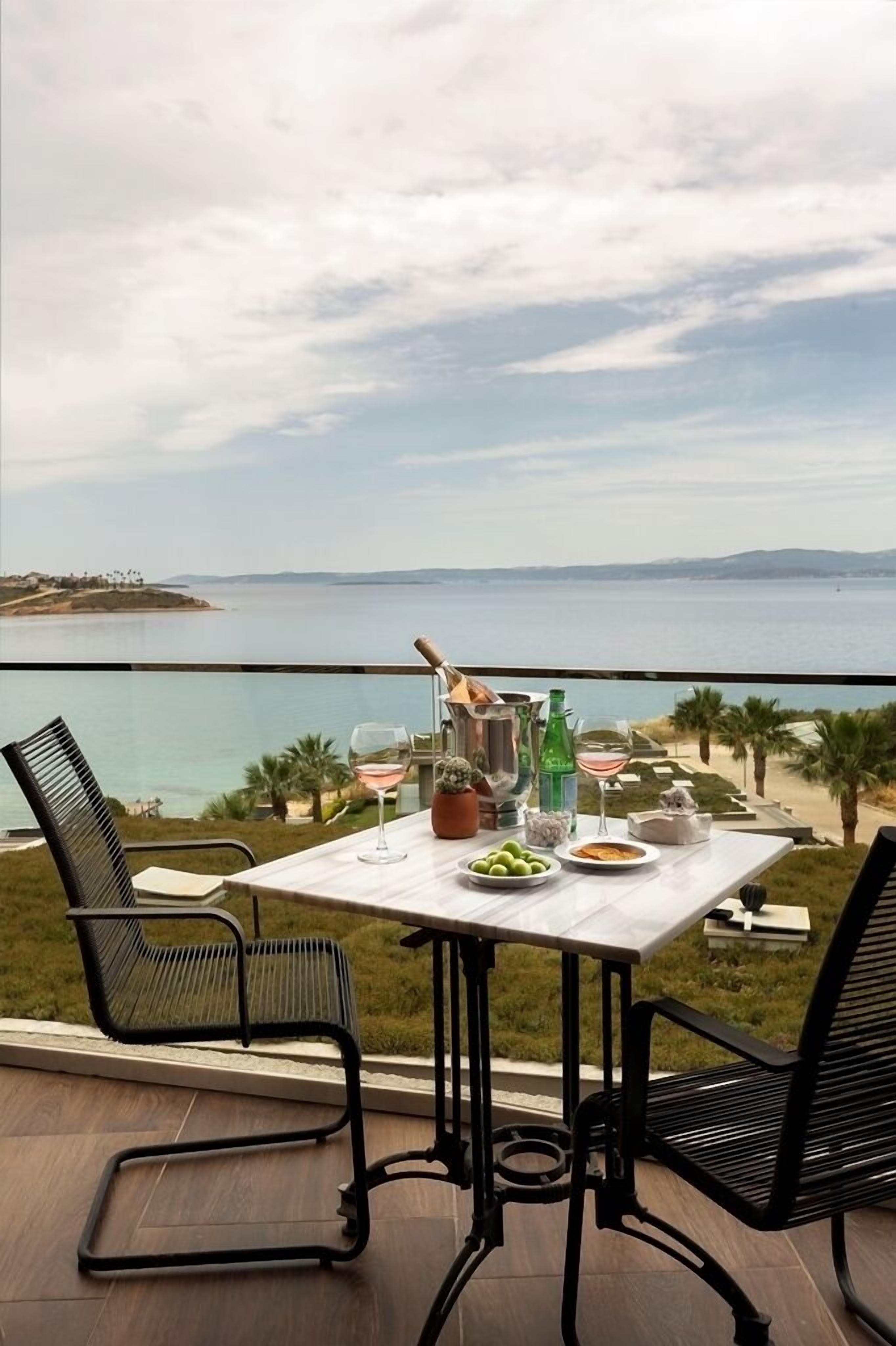 Deluxe Suite | Balcony