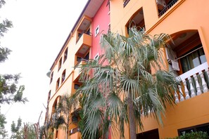 Exterior - I-Home Residence and Hotel (Pluak Daeng)
