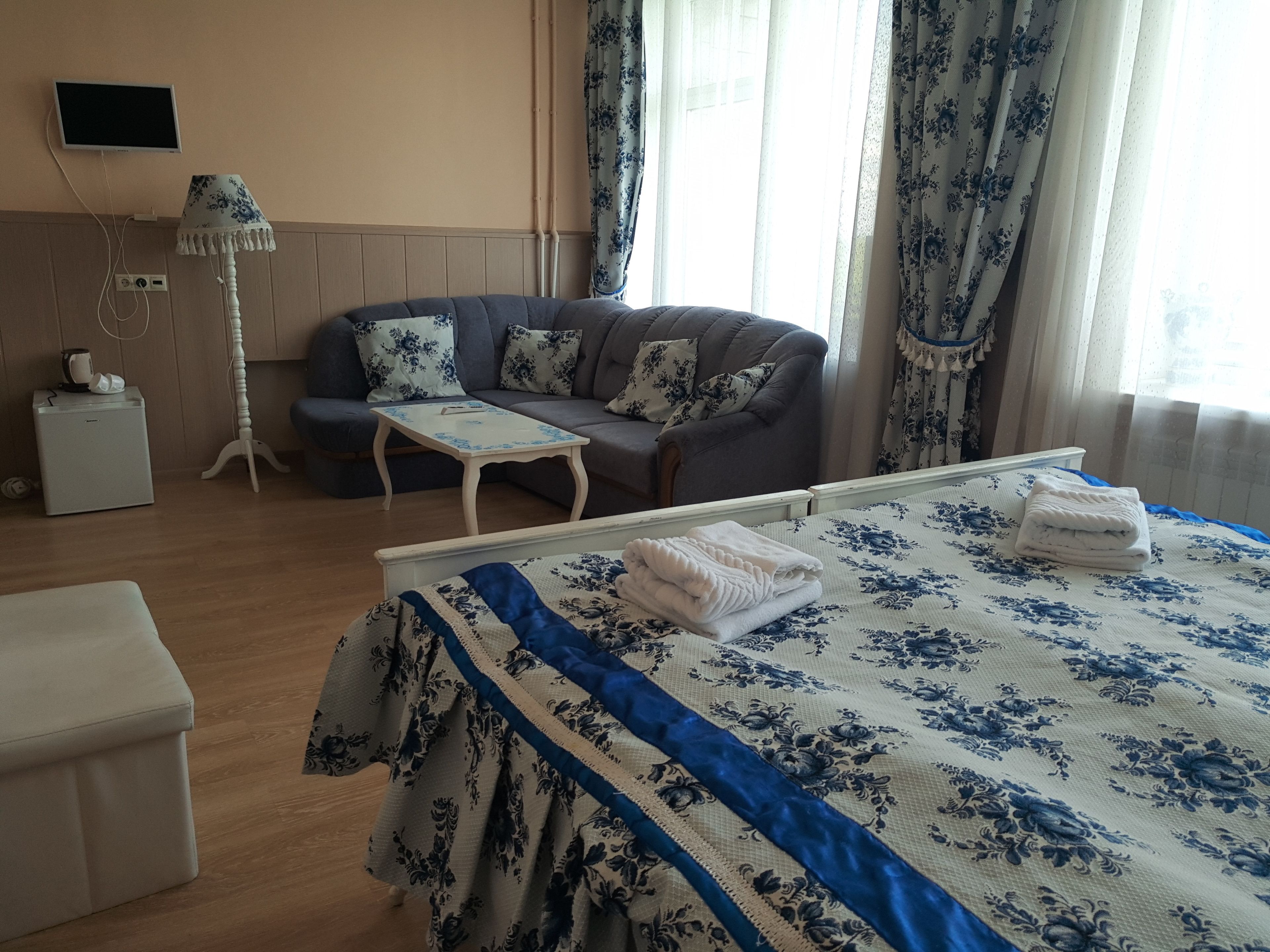 小型套房, 使用泳池 | 熨斗/熨板、折叠床/加床（额外收费）、免费 WiFi