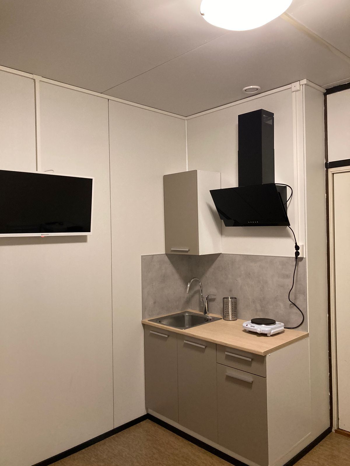 Economy Studio | Private kitchen