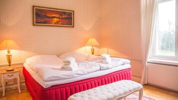 Suite, 1 Schlafzimmer | 1 Schlafzimmer, Bügeleisen/Bügelbrett, kostenloses WLAN, Bettwäsche