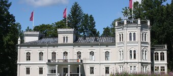 Kartanohotelli Karhulan Hovi