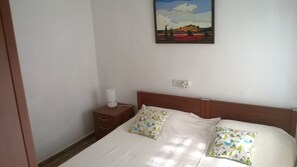 Wifi gratis y ropa de cama 