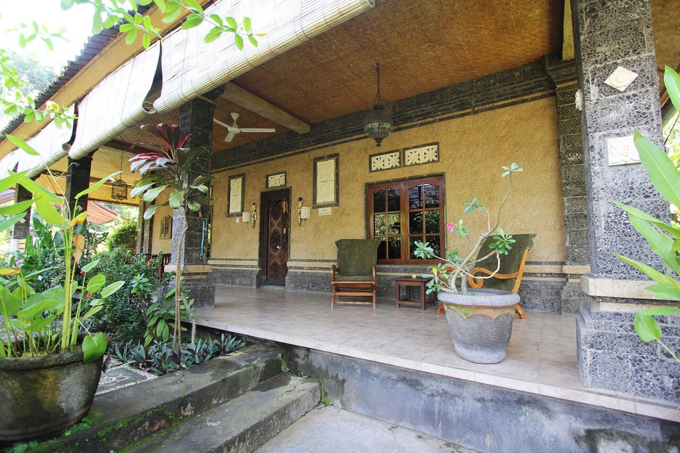 bungalow | terrace/patio