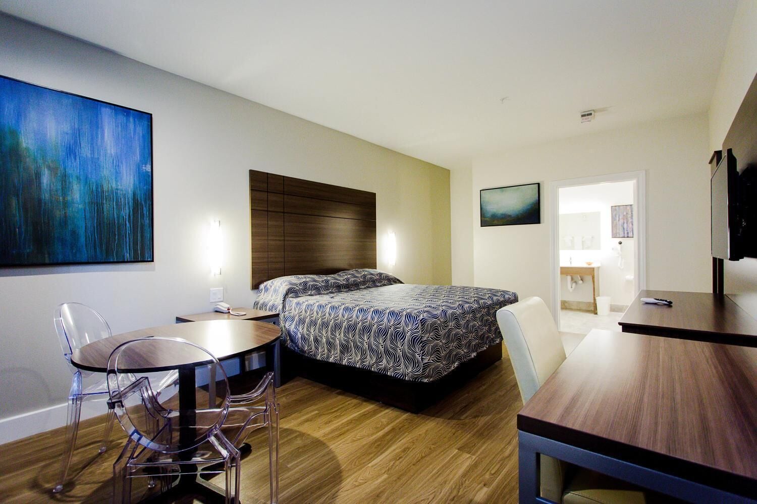 Premium bedding, desk, soundproofing, iron/ironing board