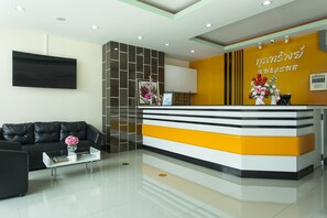 Sisään- ja uloskirjautumisautomaatti