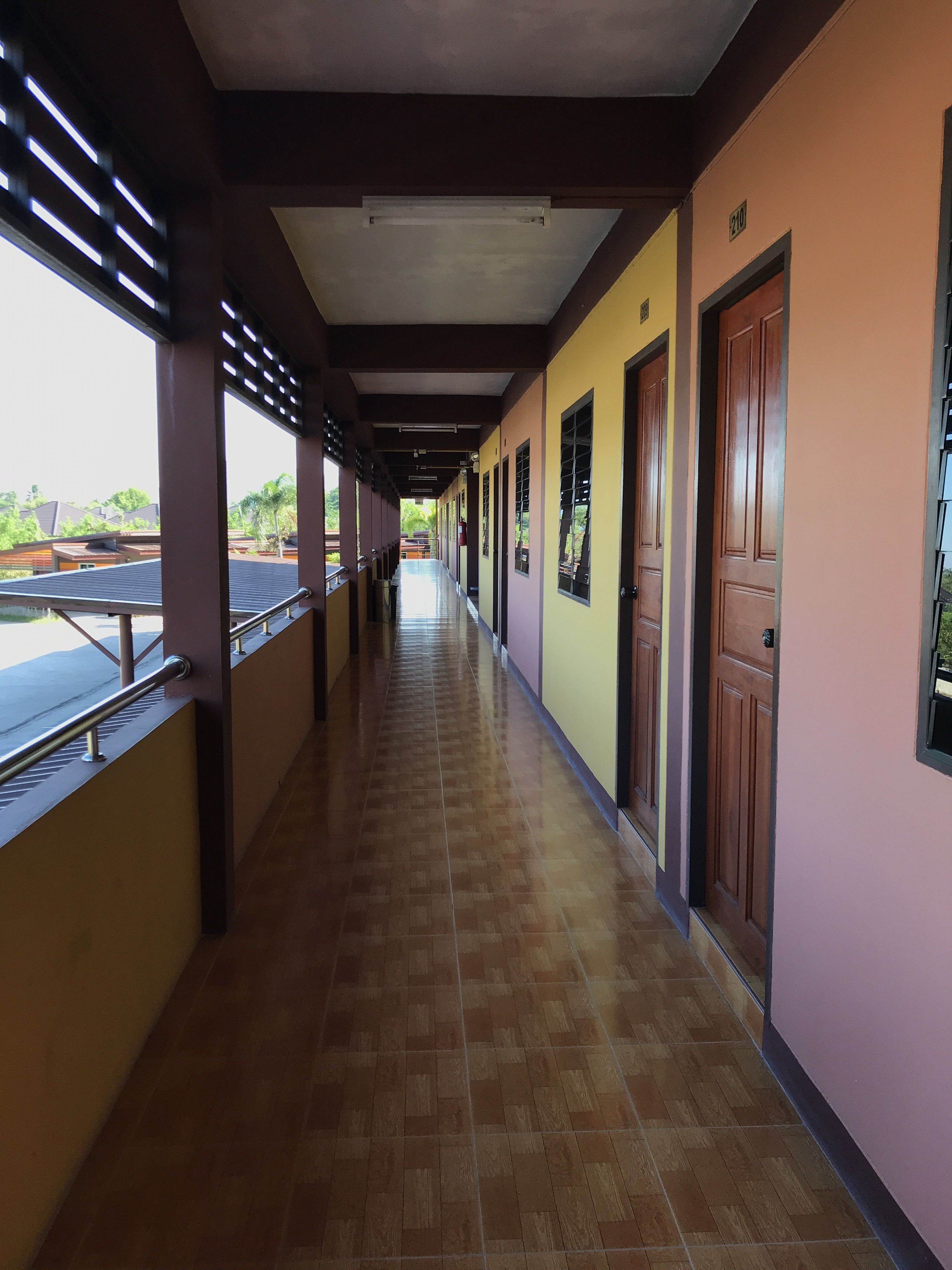 บริเวณประตูทางเข้า