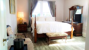 Room, 1 King Bed, Non Smoking