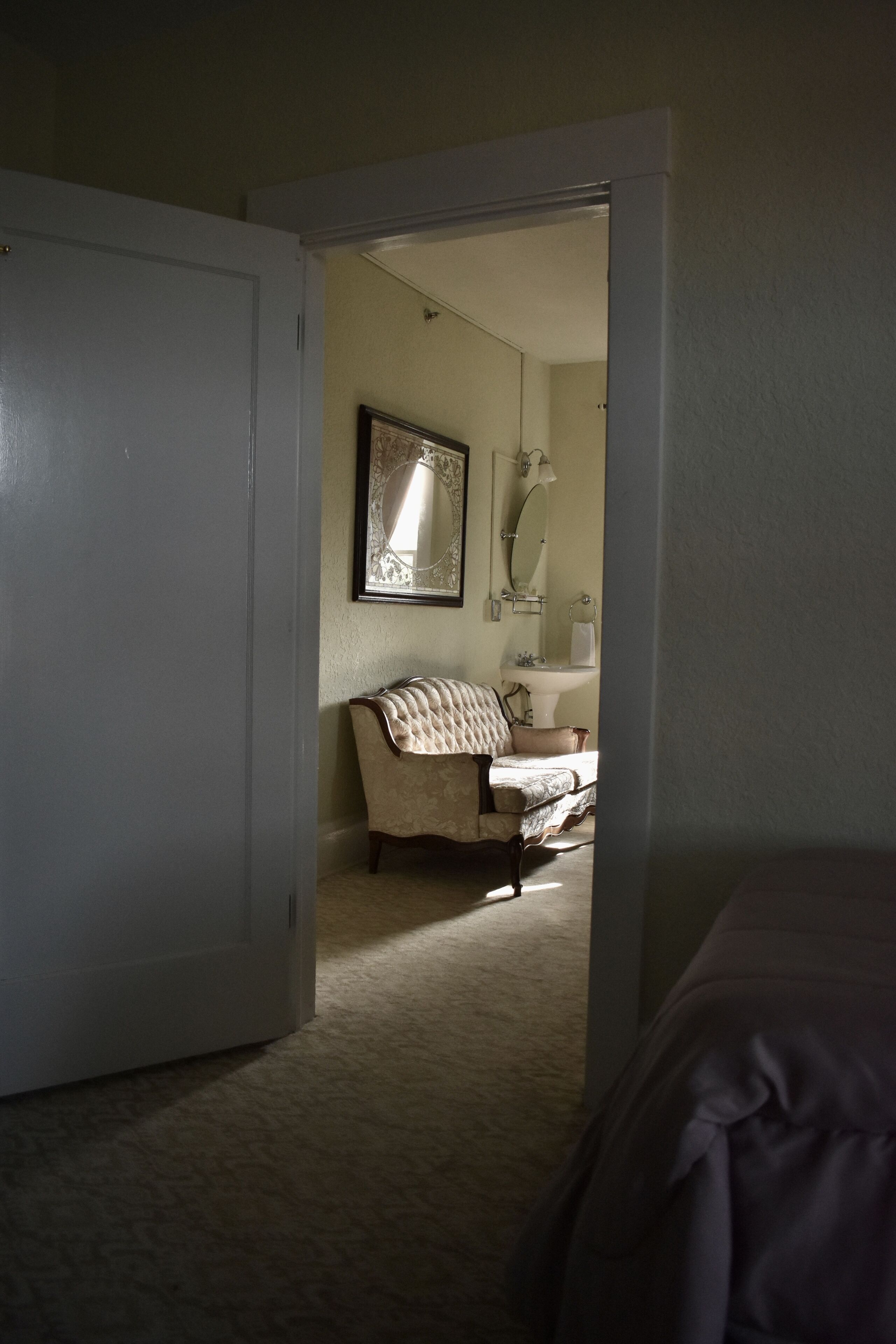 suite, 2 bedrooms, non smoking | premium bedding, pillow-top beds, individually decorated