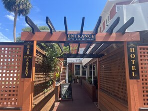 Property entrance - The DeLand Hotel (DeLand)