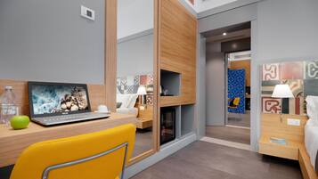 Literie de qualité supérieure, couette en duvet d'oie, minibar