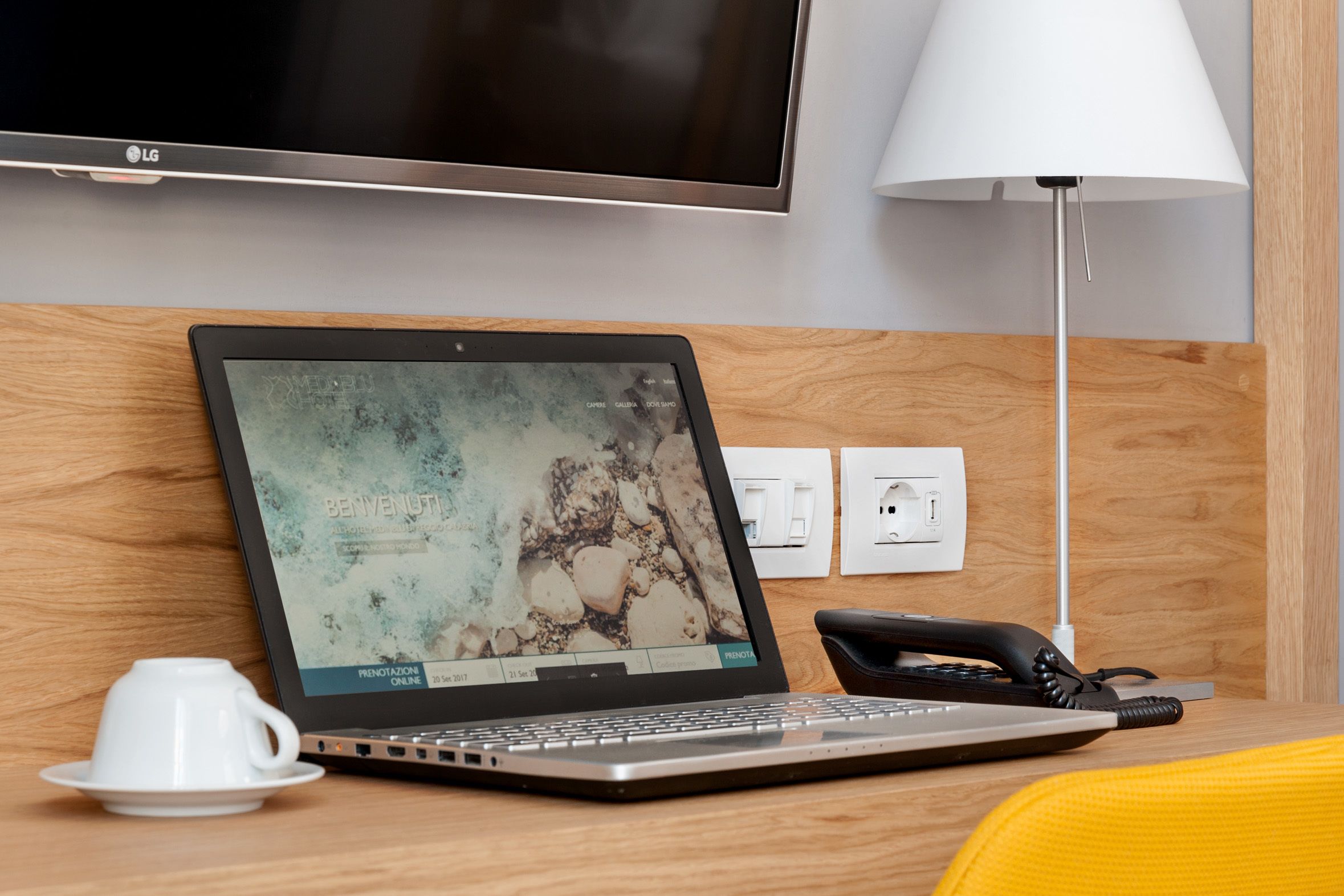 premium bedding, down duvets, minibar, in-room safe