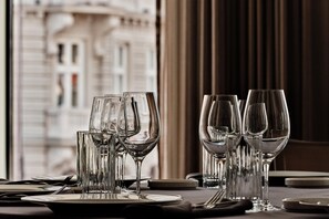 Breakfast, lunch and dinner served - Holiday Inn Warsaw City Centre by IHG (Warsaw)