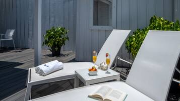 Premier Suite, 1 King Bed with Sofa bed, Patio, Garden Area (Room 16) | Terrace/patio