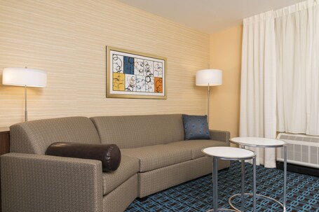 Fairfield Inn Suites by Marriott Indianapolis Fishers - Image 11