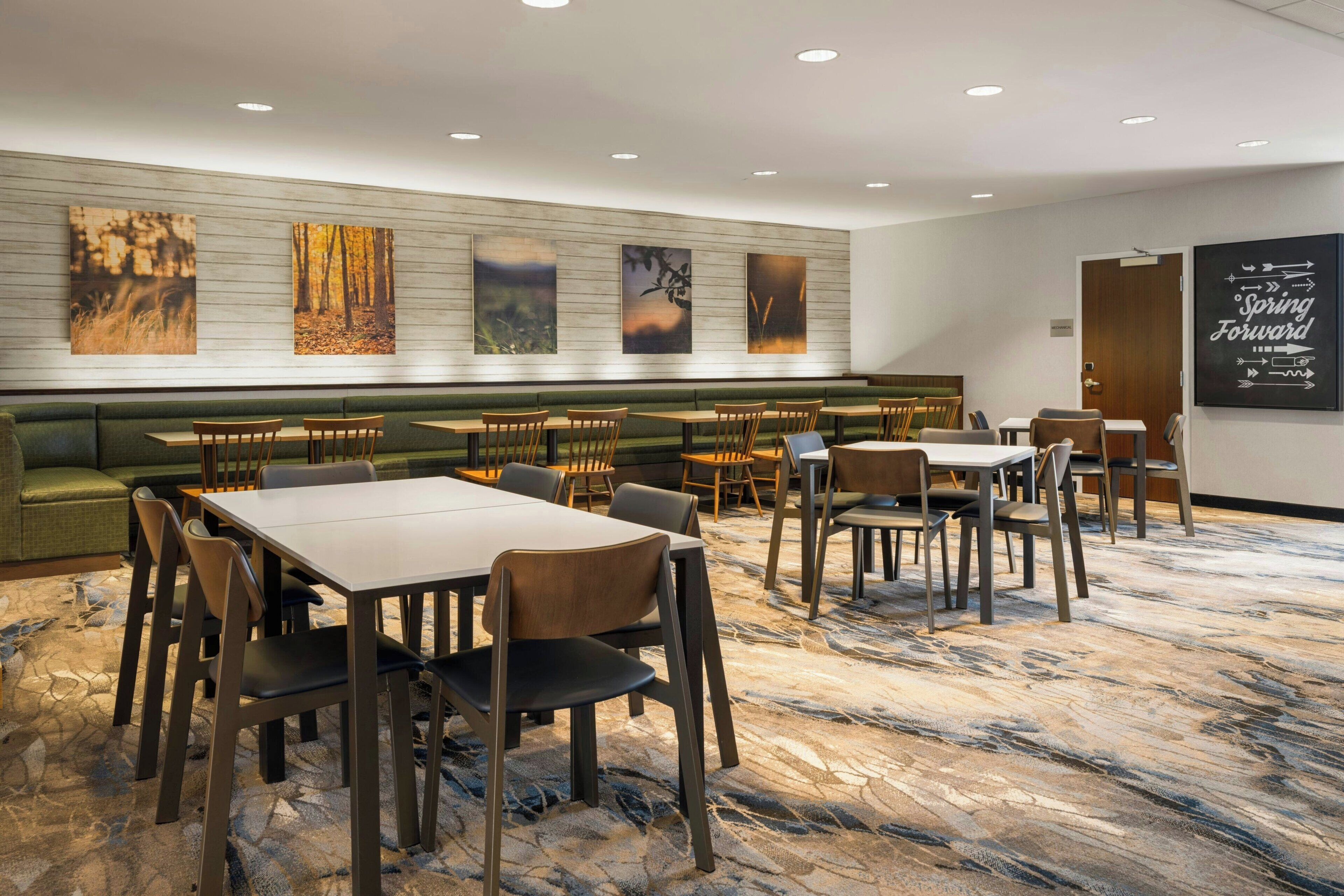 Free daily continental breakfast 