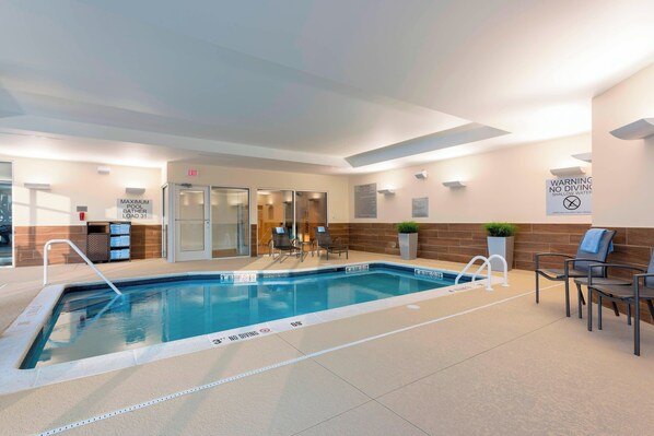 Indoor pool - Fairfield Inn & Suites by Marriott Indianapolis Fishers (Indianapolis)