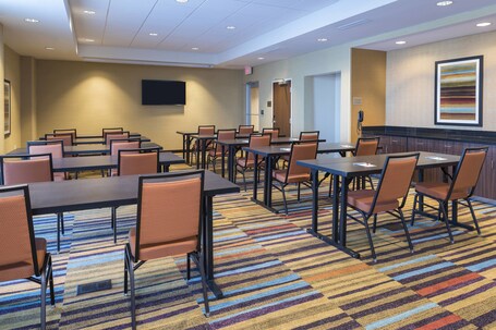Fairfield Inn Suites by Marriott Indianapolis Fishers - Image 23