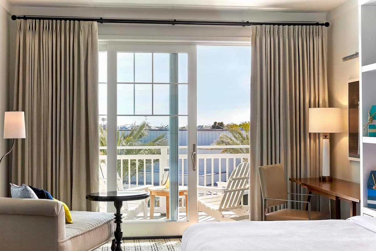 premium bedding, down duvets, pillow-top beds, in-room safe