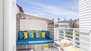 Cottage, 2 Bedrooms | Property amenity