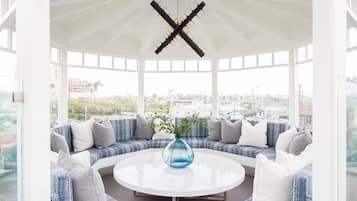 Cottage, 2 Bedrooms | Property amenity