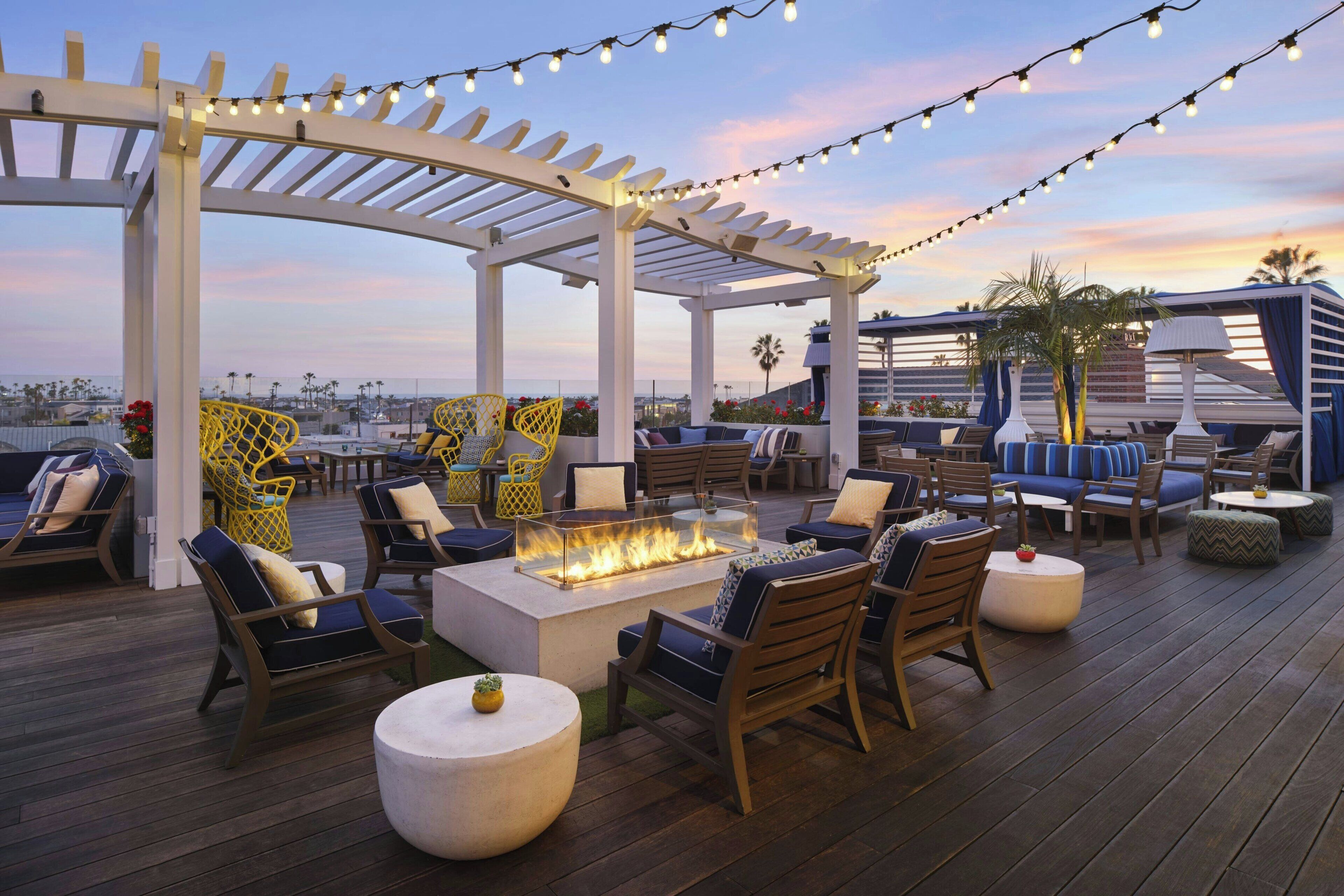 ディナーに営業 (アメリカ料理)