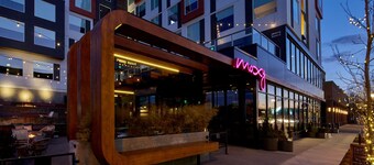 Moxy Denver Cherry Creek