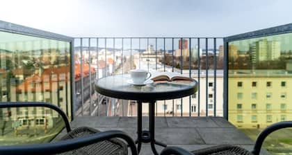Apollis Business & Budget by Ambiente