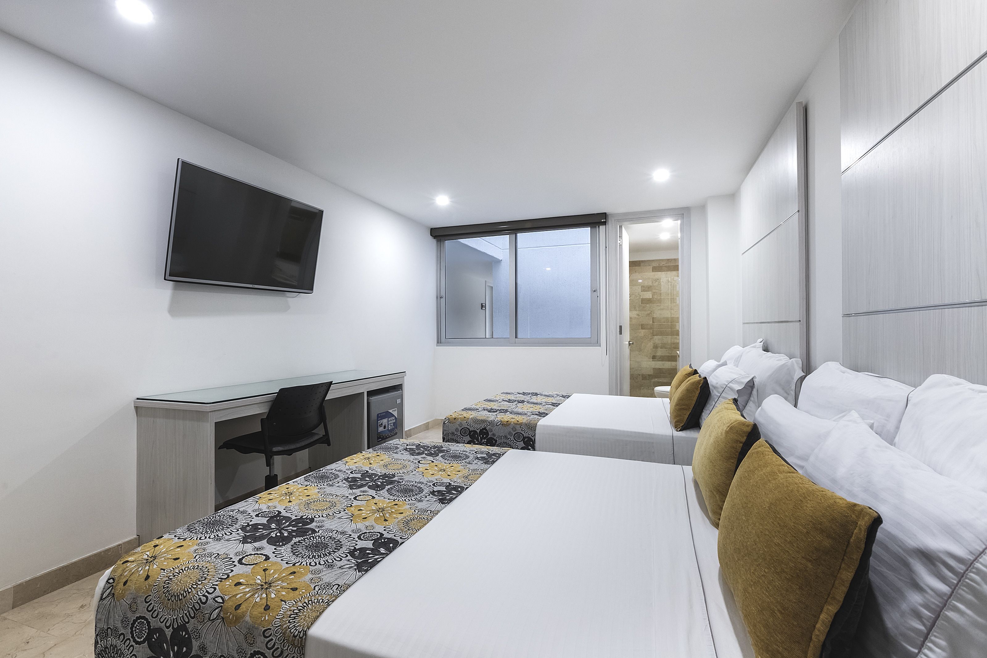 minibar, in-room safe, desk, laptop workspace