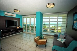 Living area - ENCHANTED Jewel @ Playa Azul Luquillo Beach 9th Floor (Luquillo)