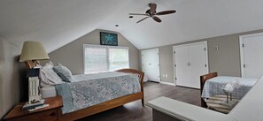 5 habitaciones, tabla de planchar con plancha y wifi gratis 