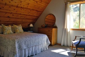 3 Schlafzimmer, Schreibtisch, Bügeleisen/Bügelbrett, kostenloses WLAN